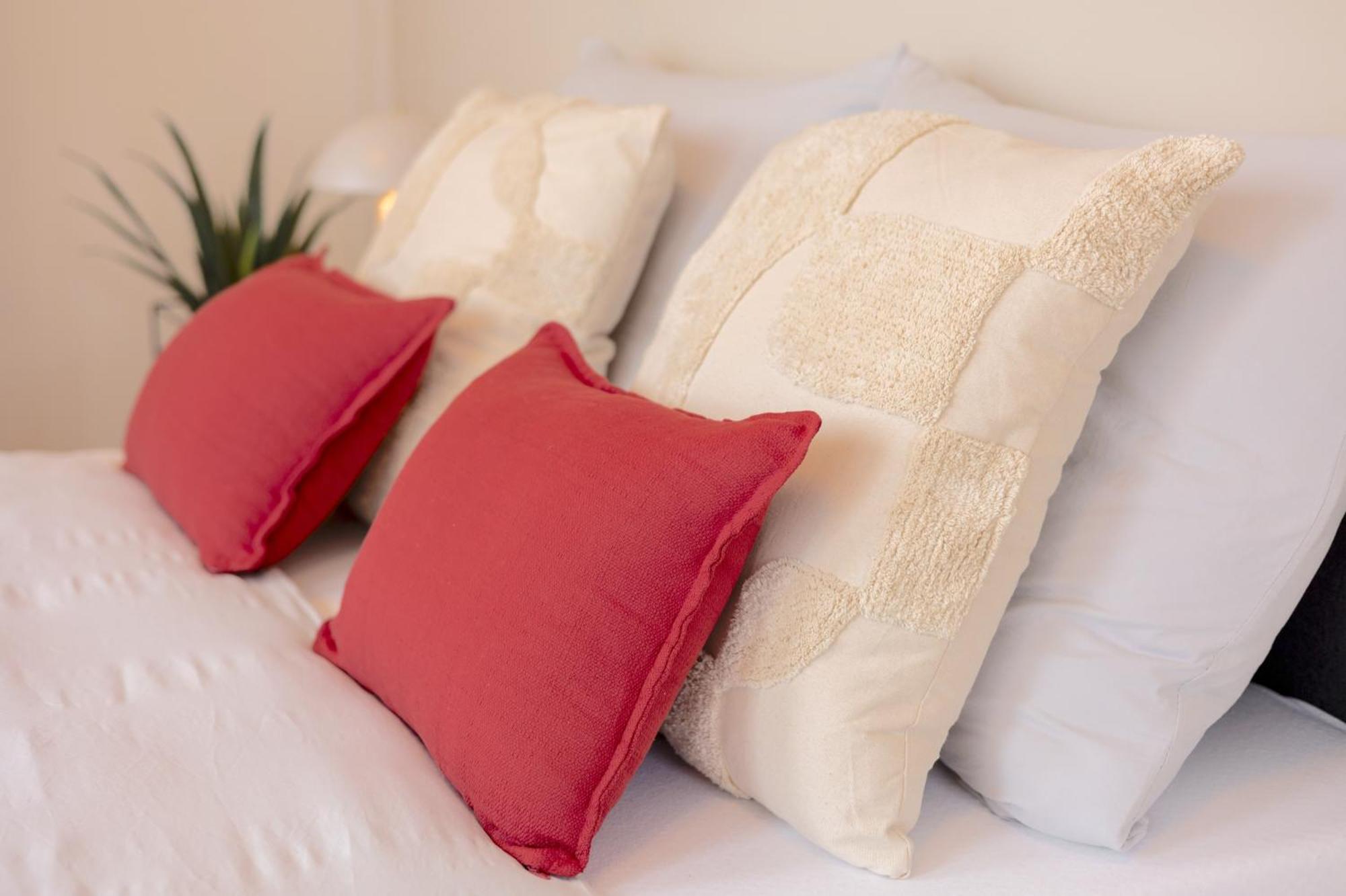 Appartamento Bright 2Br - 5Th Floor, Balcony, Free Parking By Gravity Praga Esterno foto