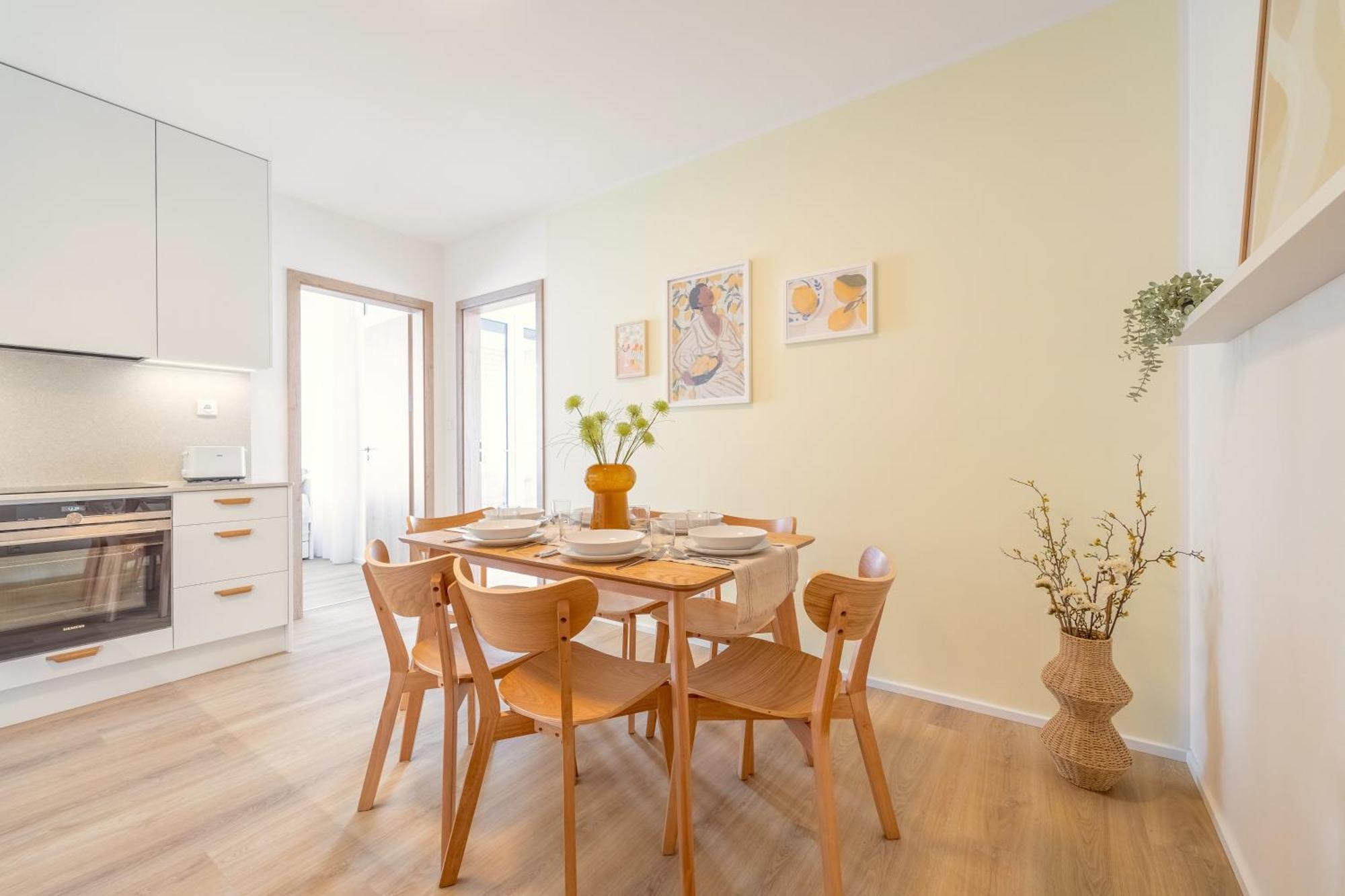 Appartamento Bright 2Br - 5Th Floor, Balcony, Free Parking By Gravity Praga Esterno foto
